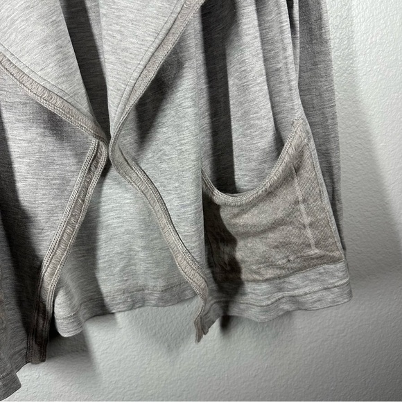 St. John Cardigan Sweater Jacket Women's P (XS) Gray Open Front Knit‎ Wool Trim - Picture 6 of 9